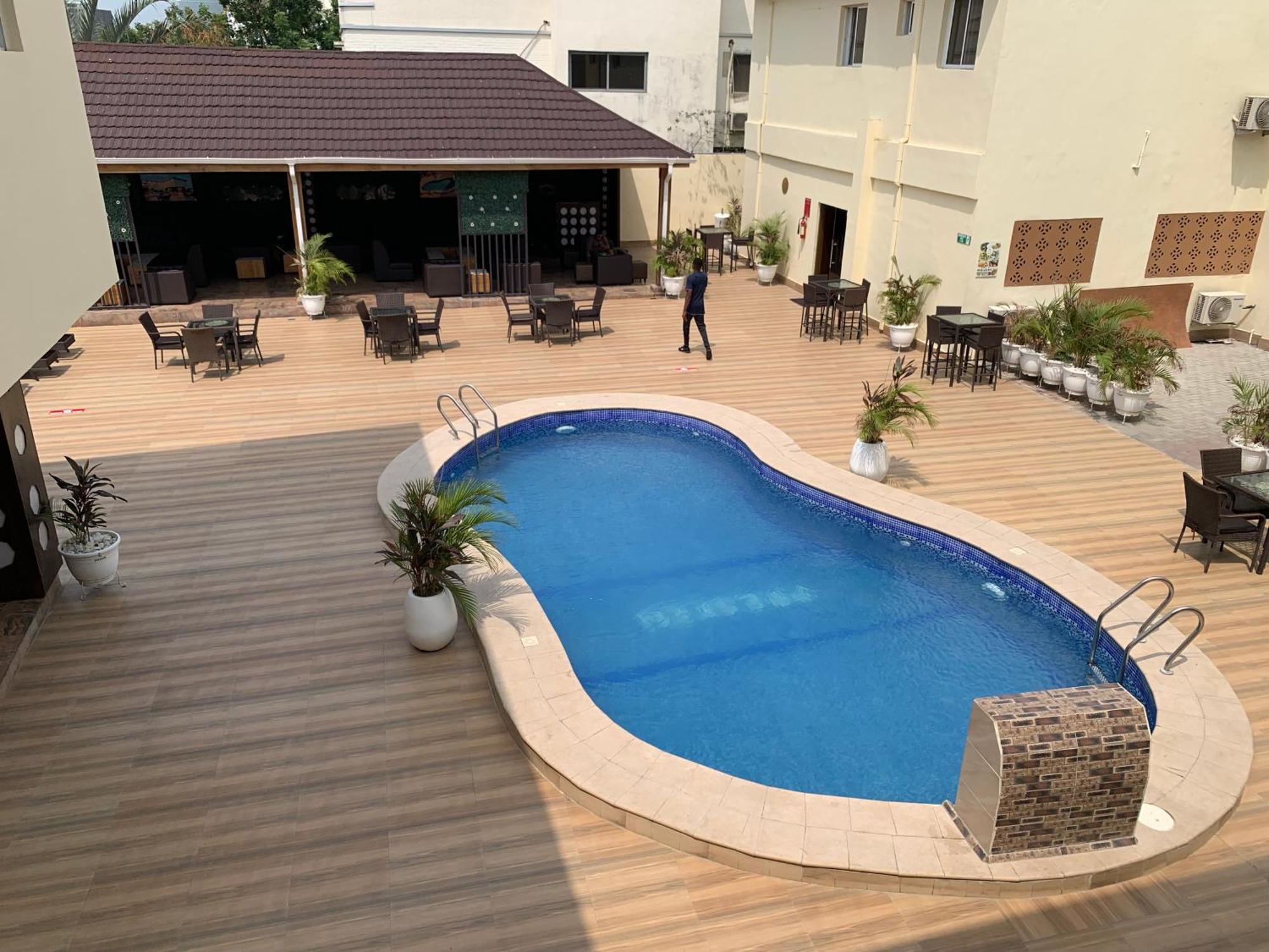 Presken Kuramo Waters Hotel Lagos Exterior foto
